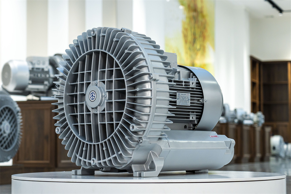 江蘇全風環?？萍加邢薰?></div>
							<div   id=